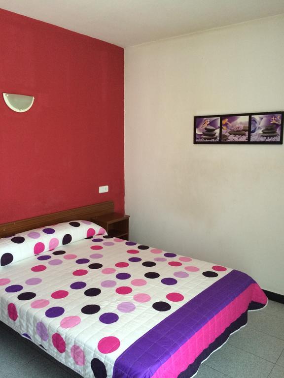Hostal Bonavista Blanes Room photo
